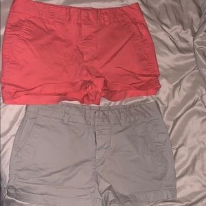 Gapk khakis shorts (set of 2)